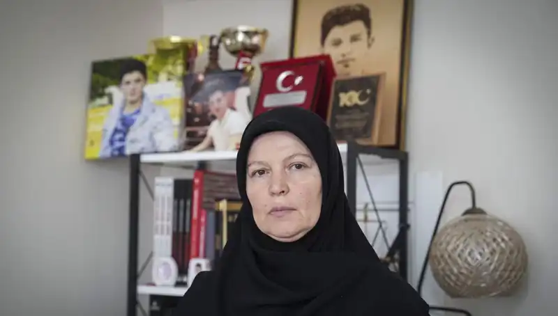 15 Temmuz'un Kahramanı Mahir Ayabak: Annesinin Tarafsız Kaleminden 9 Yıllık Acı