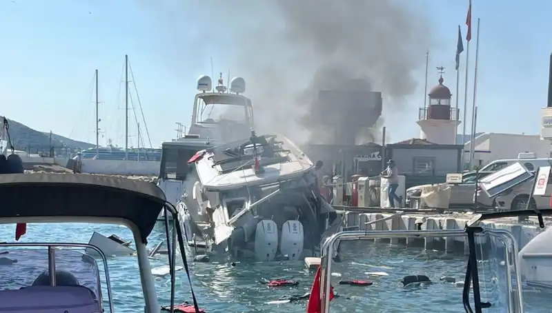 Bodrum'da Tekne Patladı: Yaralılar Ve Acil Durum Ekipleri Olay Yeri’nde