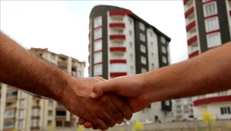 TOKİ, 47 İlde 158 ve 350 İş Yeri Satışıyla Konut Pazarını Canlandırıyor